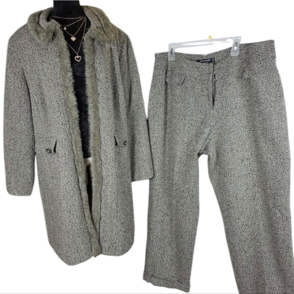 Vintage Style Signature By Larry Gray Texured Coat Set With Wide Legged Trousers